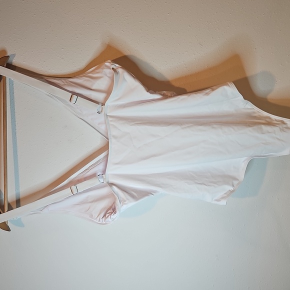 SUUKSESS Womens Mesh Tummy Control Swim Suit One Piece NWT Sz. XL Sheer Panel - Picture 6 of 10